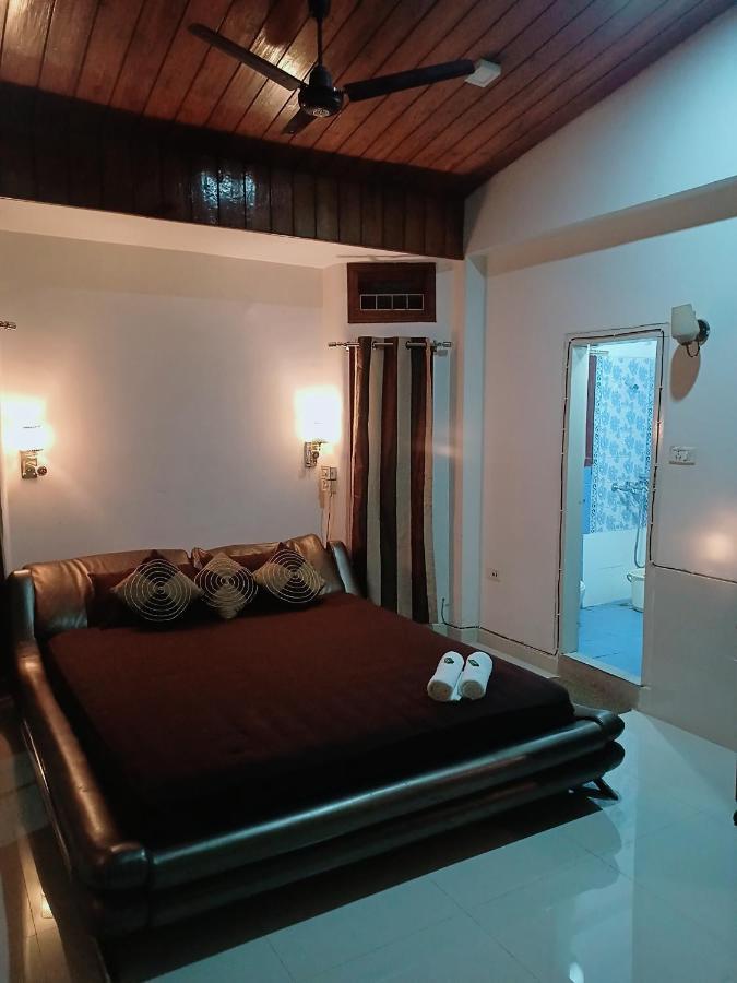 Apurba'S Pensione Dispur グワーハーティー 部屋 写真